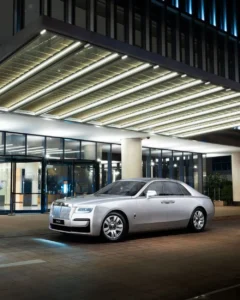 rolls-royce-THUM