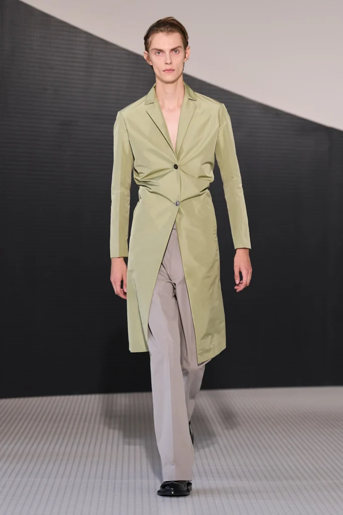 Những màn chào sân không thể bỏ lỡ tại Milan Fashion Week SS2642