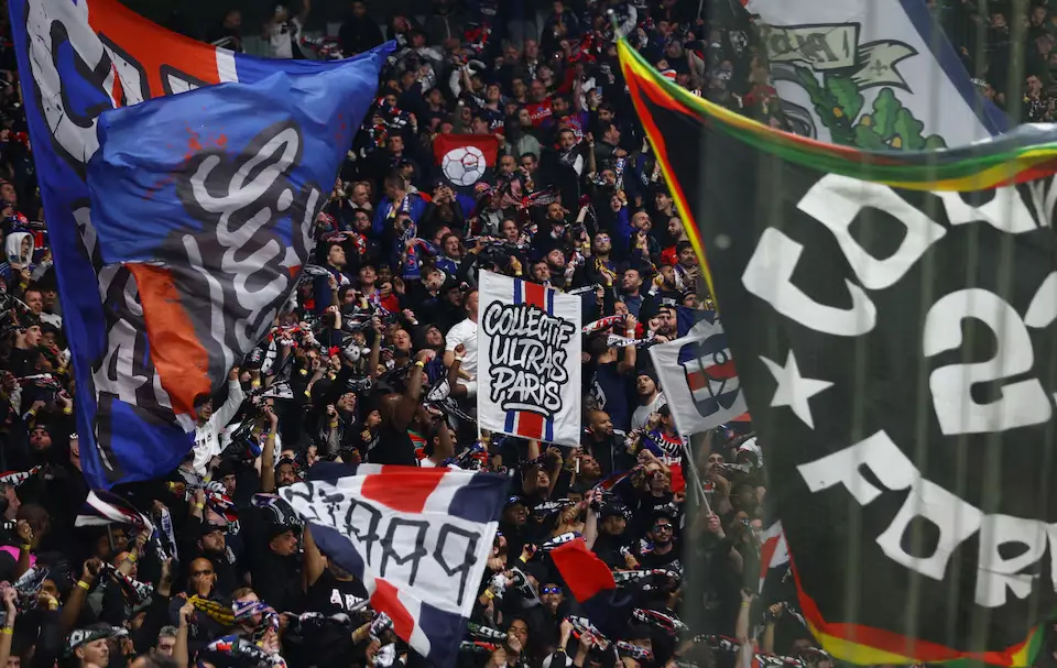 Paris Saint Germain mở bữa tiệc bàn thắng trên sân của Bayer Leverkusen_3