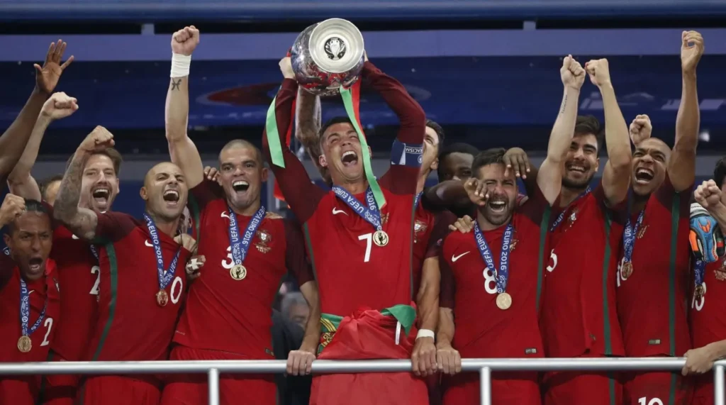 cr7 3