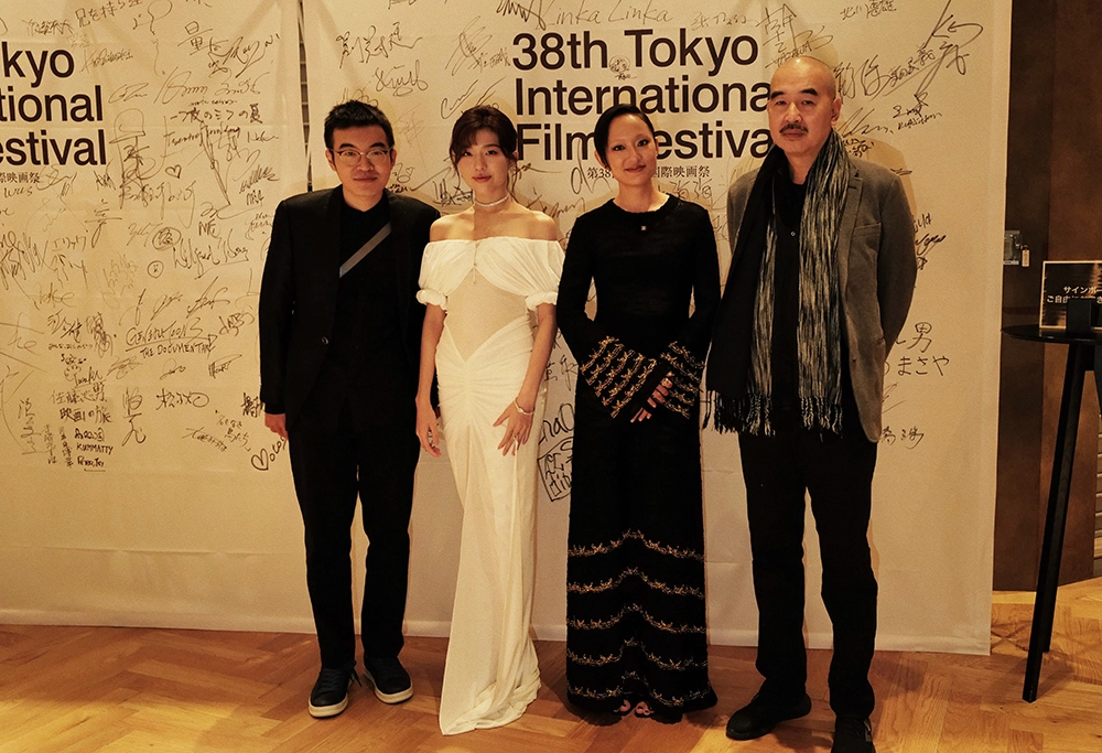 dia-dao-mat-troi-trong-bong-toi-tham-du-lhp-tokyo-5