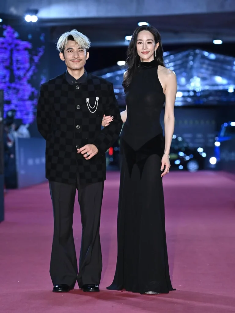 giai-ma-dien-mao-lich-lam-cua-lien-binh-phat-tai-kim-chung-60