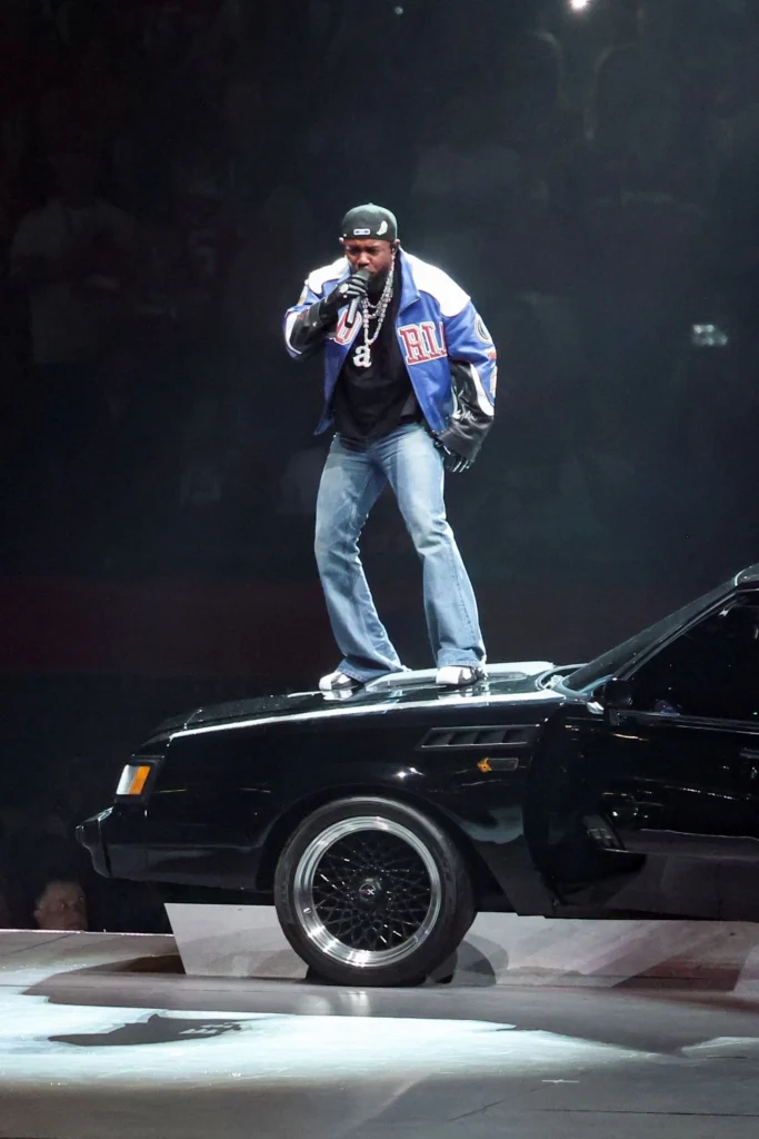 halloween_costumers3