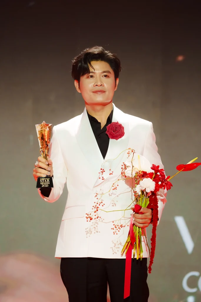 harpers-bazaar-star-awards-2025-49
