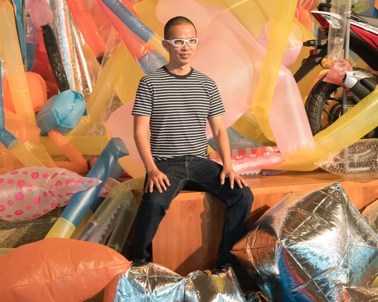 nguyen-tran-uu-dam-va-hanh-trinh-tim-kiem-triet-ly-rong-trong-nghe-thuat-thumb