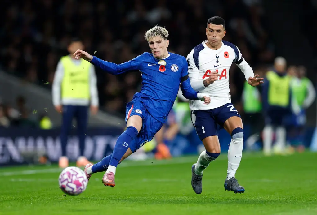 Chelsea đánh bại Tottenham ngay trên sân khách trong trận Derby London_3