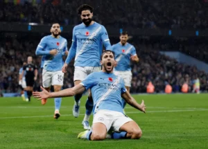 Hủy diệt Liverpool trên sân nhà, Manchester City áp sát Arsenal_2