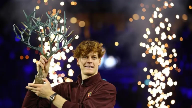 Janik Sinners trở lại ngôi vương số 1 thế giới