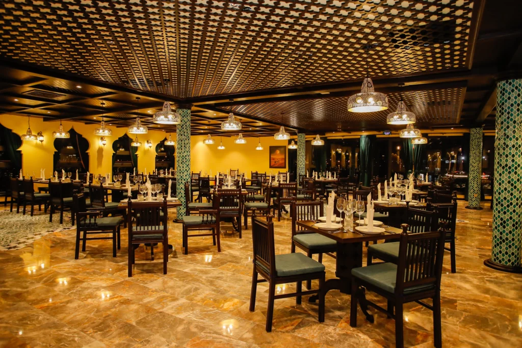 REVER Cruise – điểm hẹn ẩm thực độc đáo và thú vị trên sông Sài Gòn_9