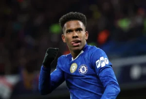 Ronald Araújo hóa tội đồ, Barcelona “thảm bại” trước Chelsea_3