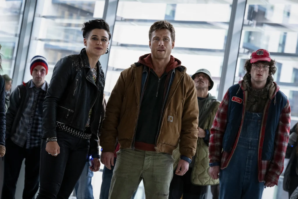 bo-suu-tap-dong-ho-cua-nam-chinh-tron-chay-tu-than-glen-powell-23