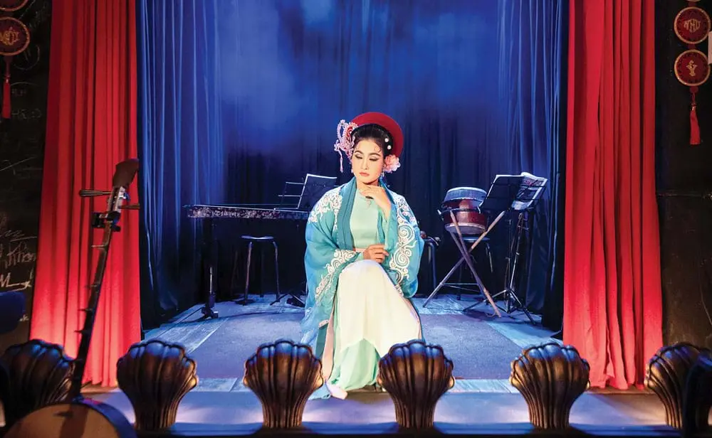 dem-doc-thoai-cai-luong-thien-ly-1