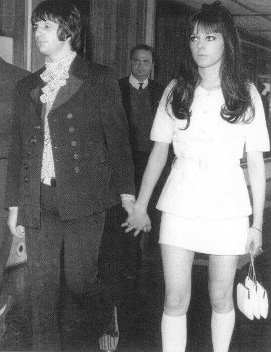 he-lo-them-chi-tiet-ve-loat-phim-the-beatles-10