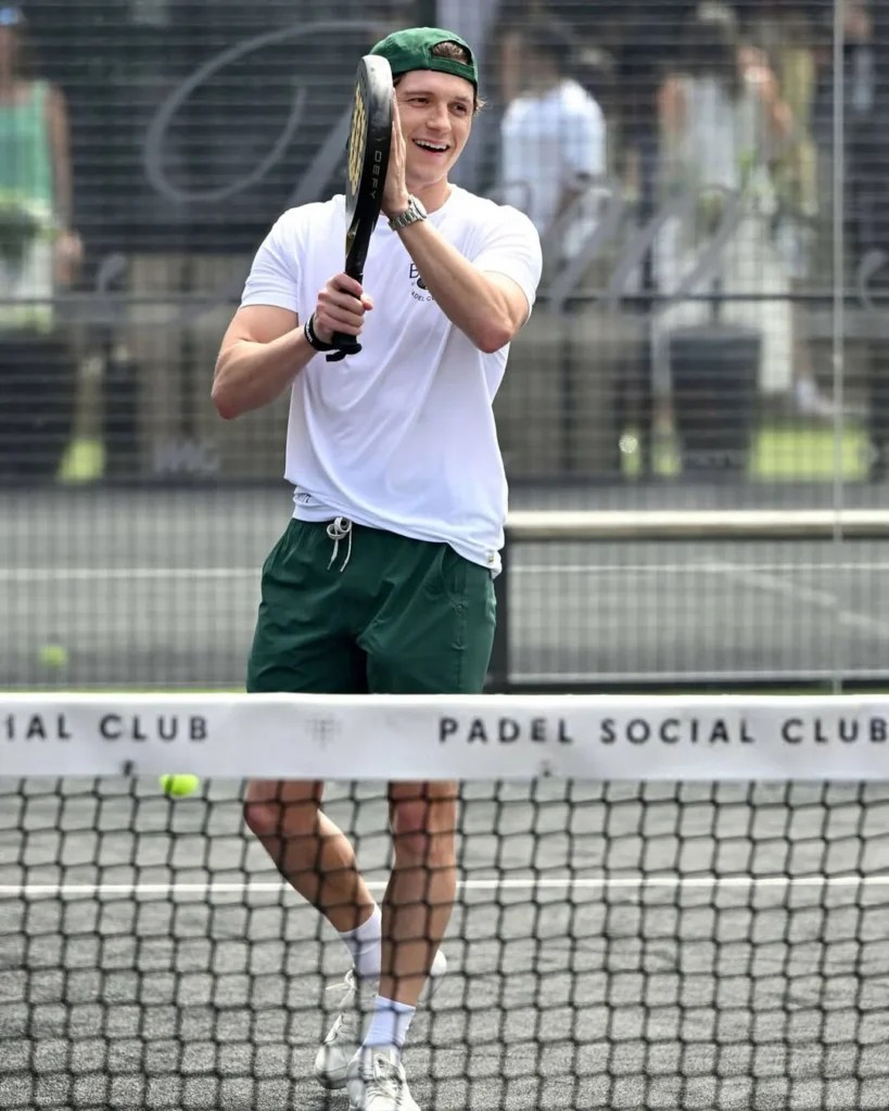 pickleball-va-padel-ball-khac-biet-lon-nhat-cua-hai-mon-the-thao-nay-la-gi