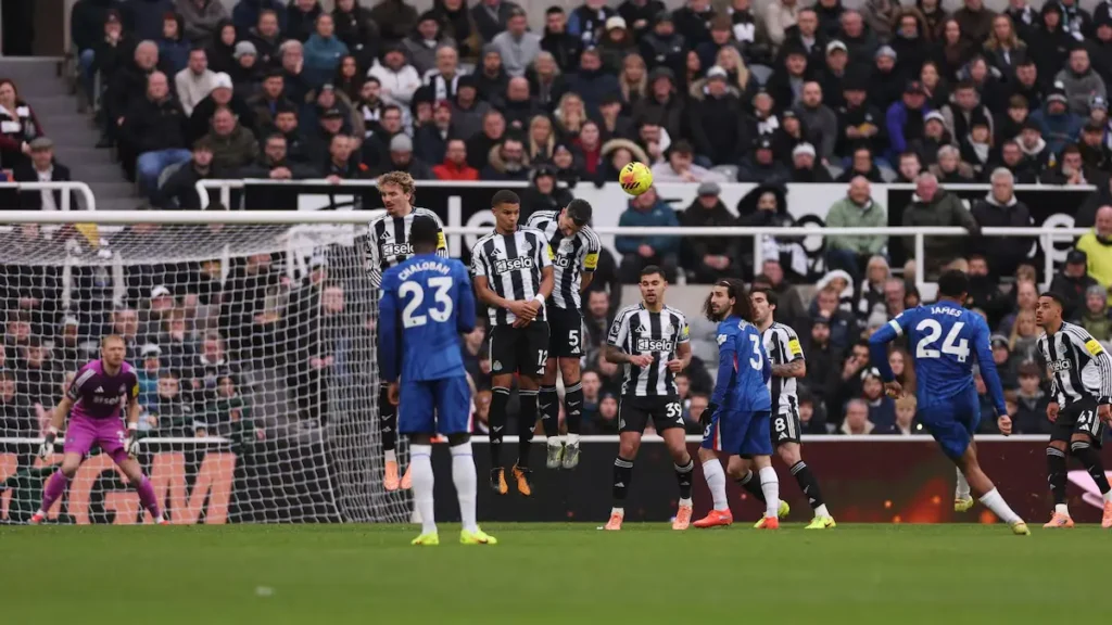 “Đôi công hấp dẫn” Chelsea lội ngược dòng bản lĩnh trên sân Newcastle United_2