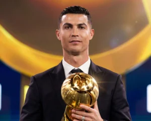 Globe Soccer Awards 2025 Cristiano Ronaldo là cầu thủ xuất sắc nhất Trung Đông_2