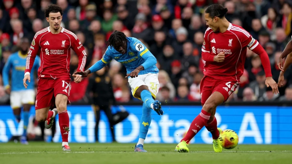 Liverpool chiến thắng trong ngày Florian Wirtz “mở tài khoản”_2
