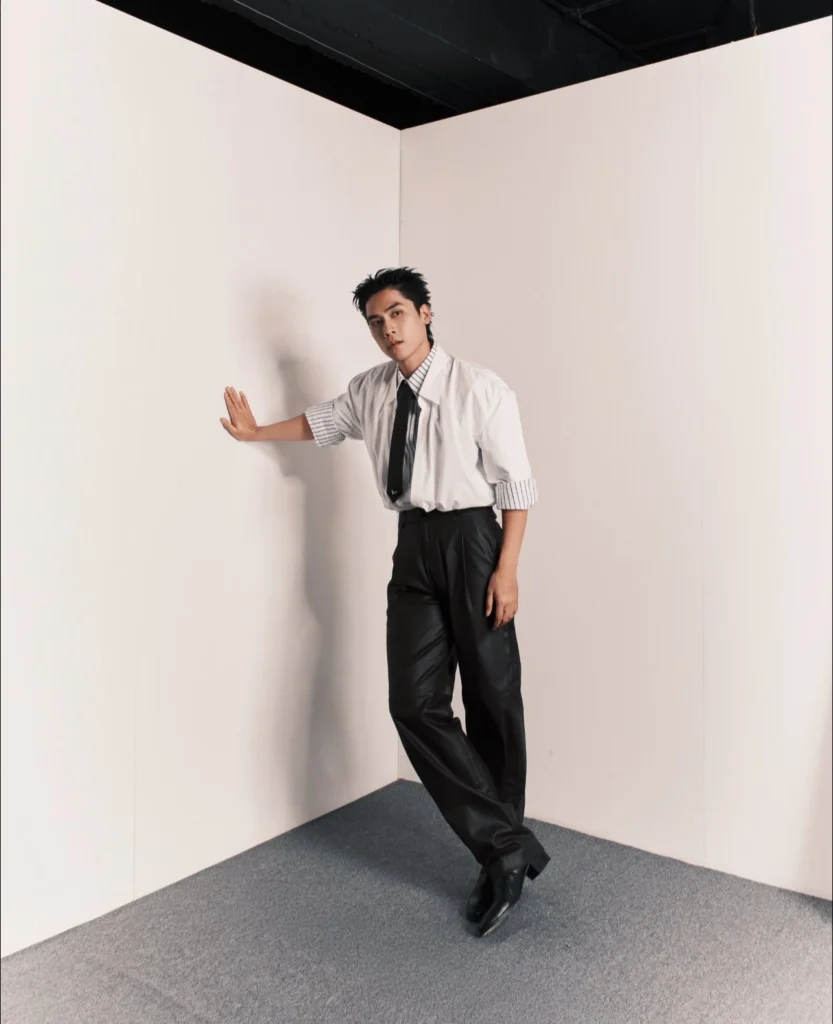 Mặc gì dự tiệc Tất niên theo gợi ý của sao Việt (15)