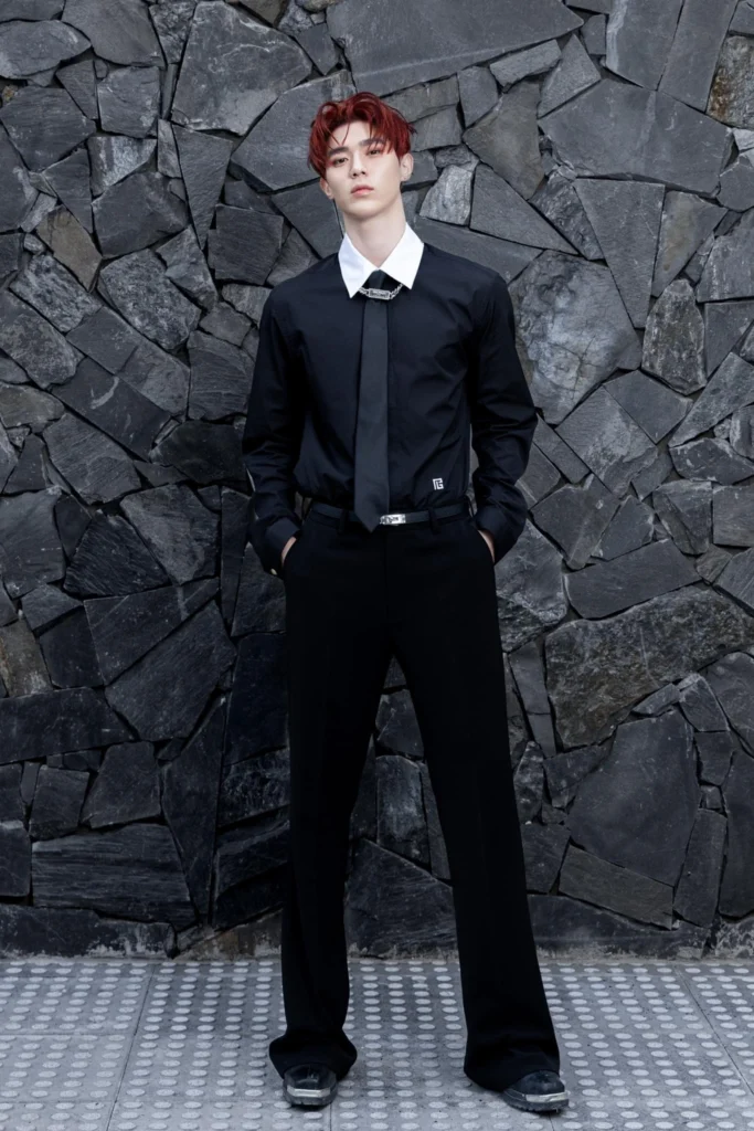 Mặc gì dự tiệc Tất niên theo gợi ý của sao Việt (24)