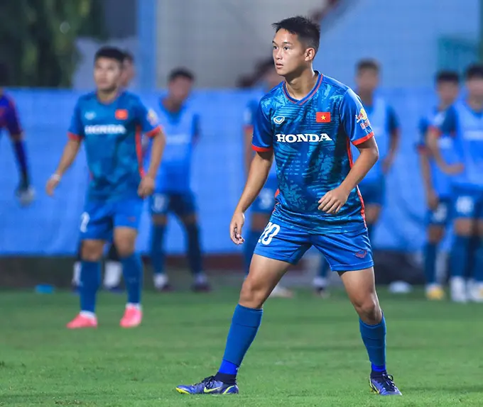 Những “ngôi sao vàng” đáng chú ý của đội tuyển bóng đá U22 Việt Nam tại SEA GAMES 33_6