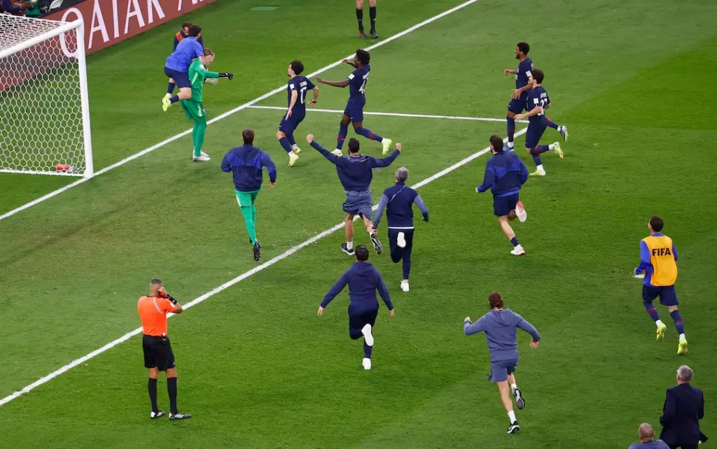 Paris Saint Germain giành cúp liên lục địa, huấn luyện viên Luis Enrique hoàn tất cú ăn 6 lịch sử_3