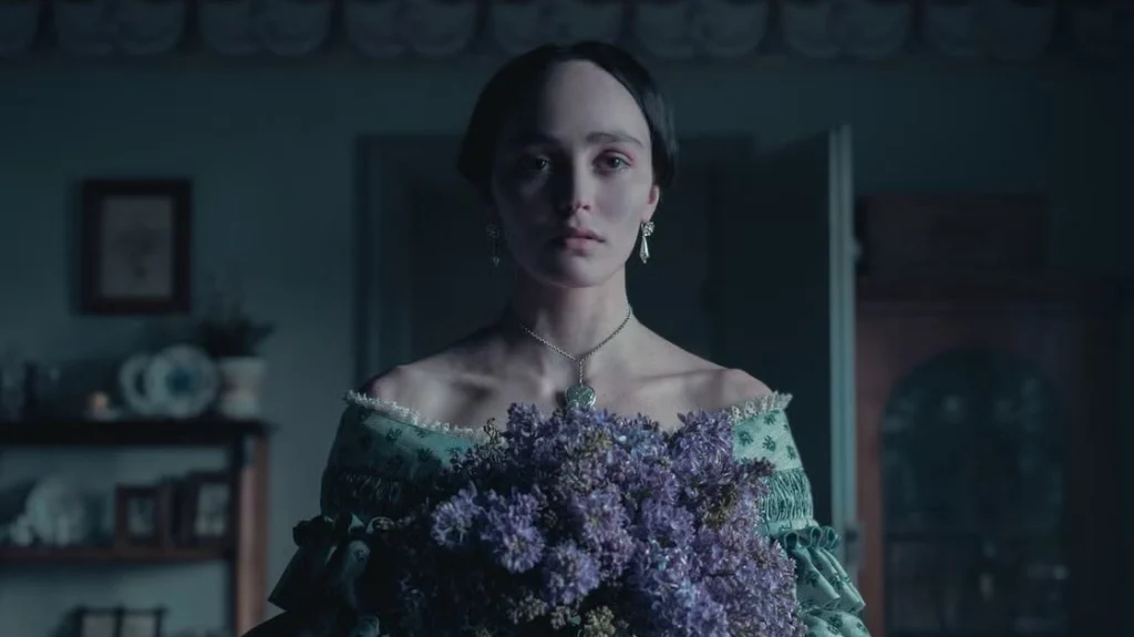 hollywood-dang-song-lai-tinh-than-gothic-7