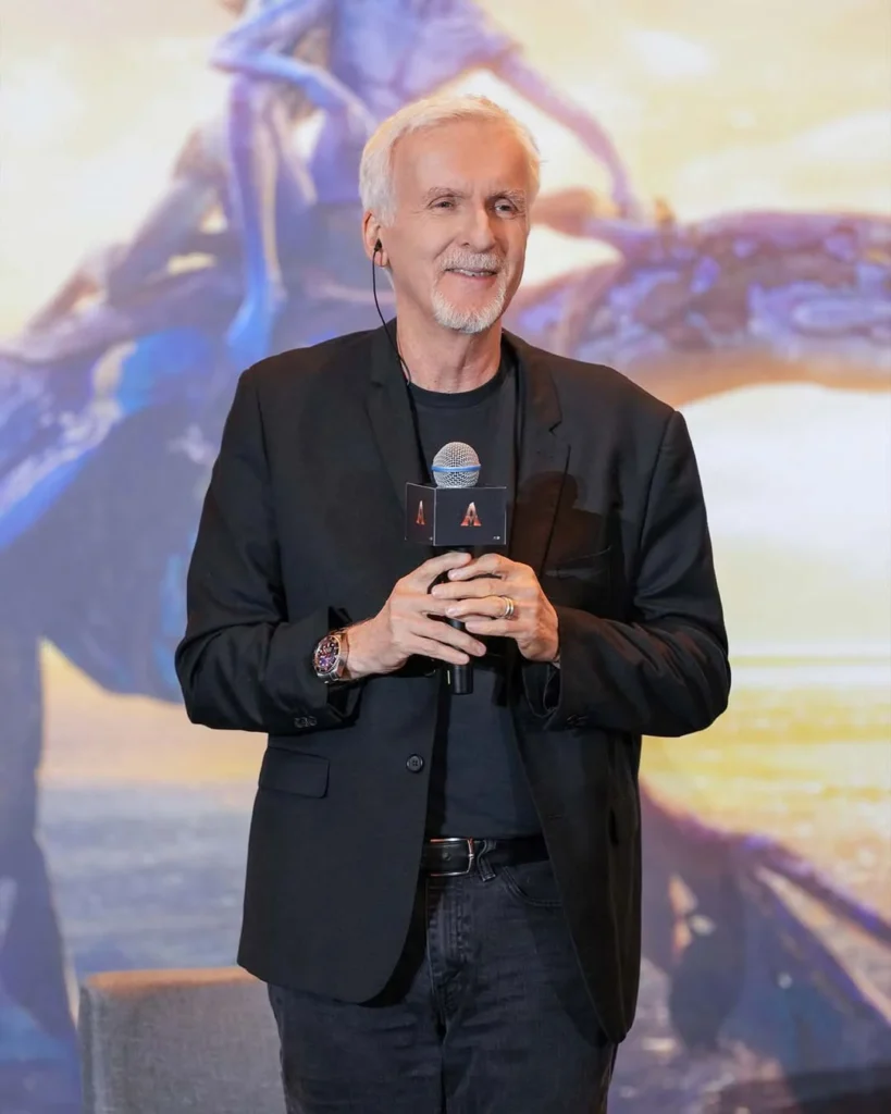 james-cameron-gia-nhap-cau-lac-bo-ty-phu-hollywood-13