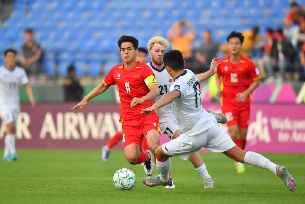 Chiến thắng đầy cảm xúc, U23 Việt Nam hiên ngang bước tiếp vào vòng trong_3