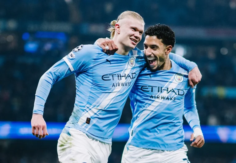 Man City thoát hiểm, cùng Liverpool và Tottenham thẳng tiến vào vòng 1:8