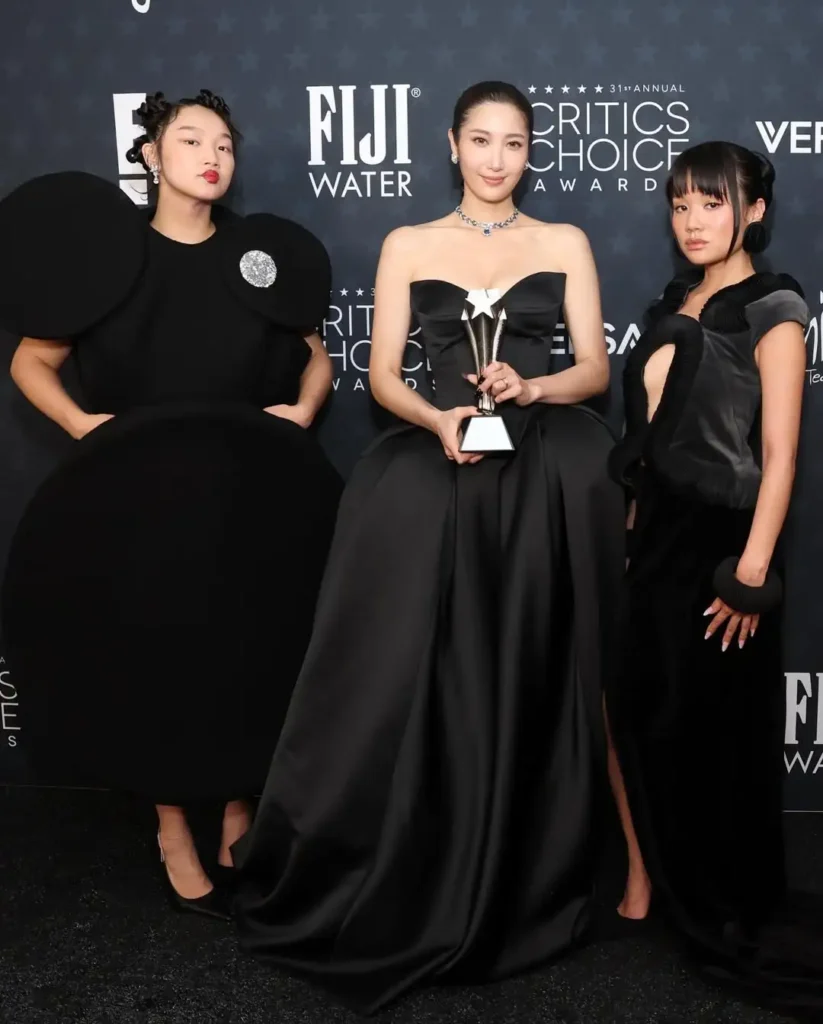 kpo-demon-hunter-crictis-choice-awards-2026