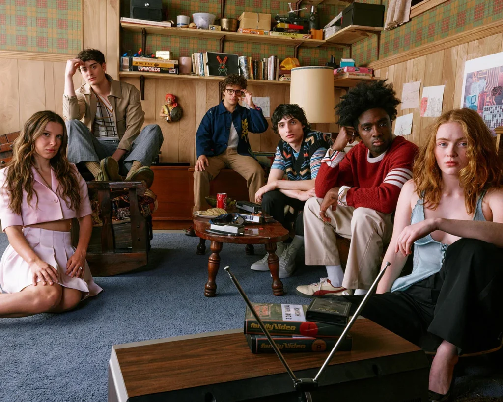 sau-stranger-things-dan-cast-se-lam-gi-tiep-theo-thum