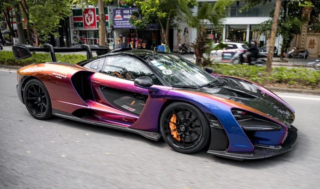 Khám phá 10 chiếc xe đắt nhất Việt Nam hiện nay_16