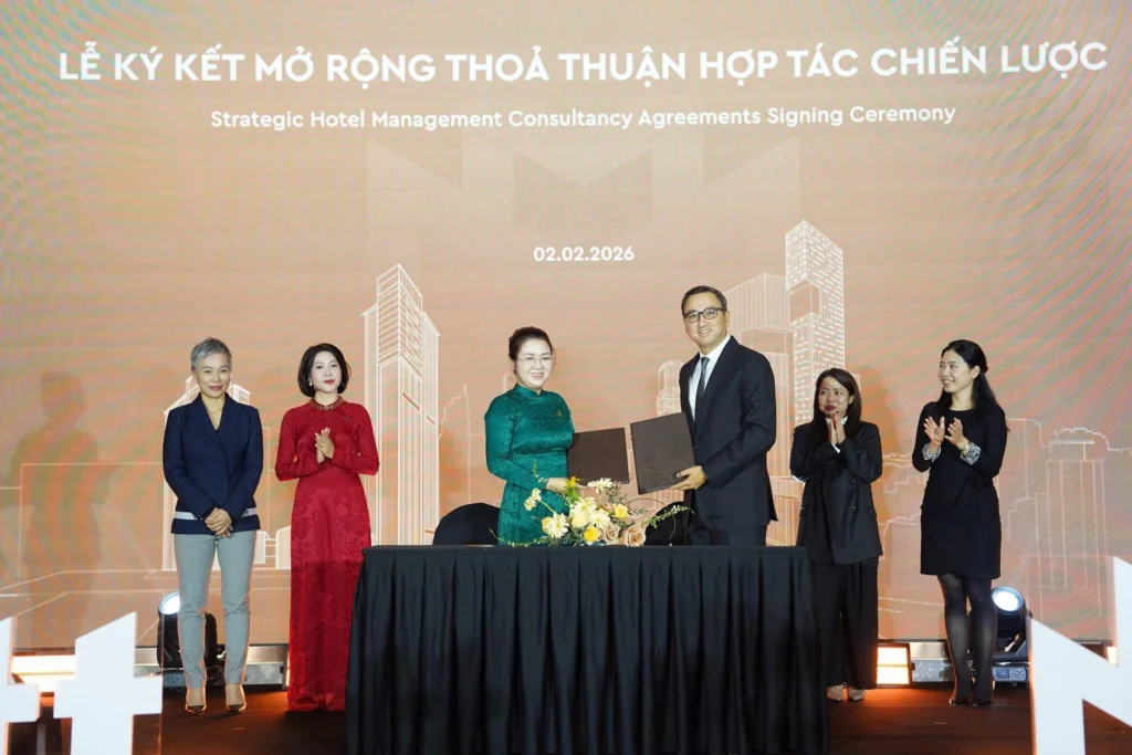 MI X Masterise Signing Ceremony