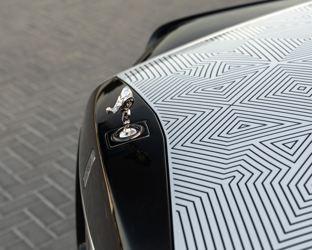 Tuyệt tác Rolls Royce Phantom Arabesque khắc laser độc bản_5
