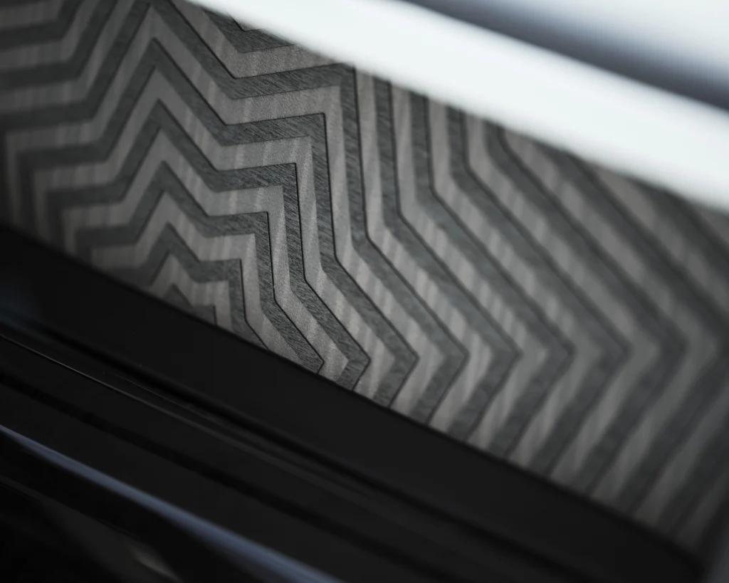 Tuyệt tác Rolls Royce Phantom Arabesque khắc laser độc bản_7