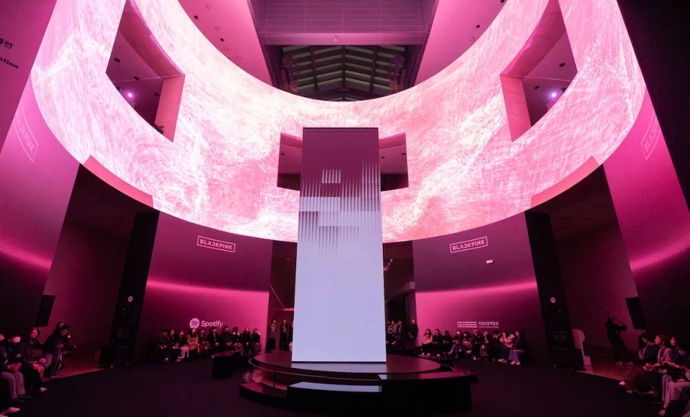 blackpink-tai-xuat-voi-deadline-co-phieu-yg-tang-hon-8-3