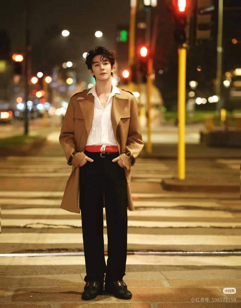 ha chi quang front row onitsuka tiger thu dong 2026 05