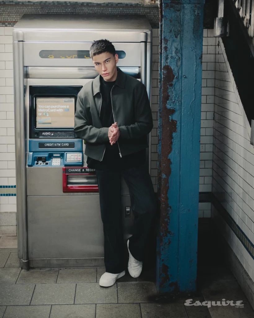 jack-titus-4x5-logo-esquire-2