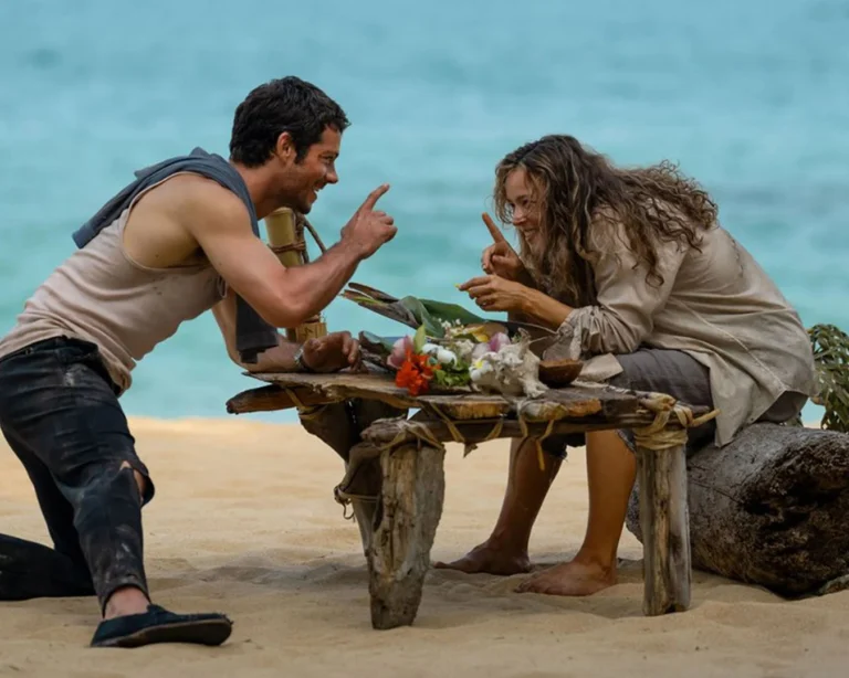 review-phim-send-help-rachel-mcadams-va-man-lat-keo-thum