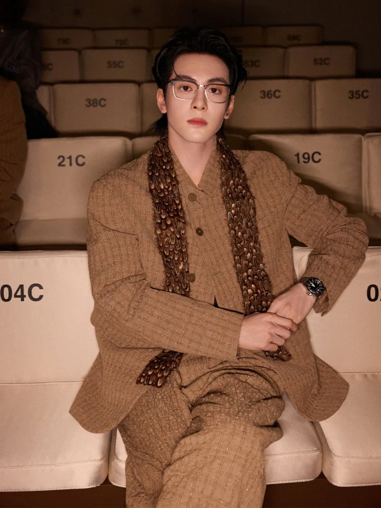 tang-thuan-hy-du-show-emporio-armani-10