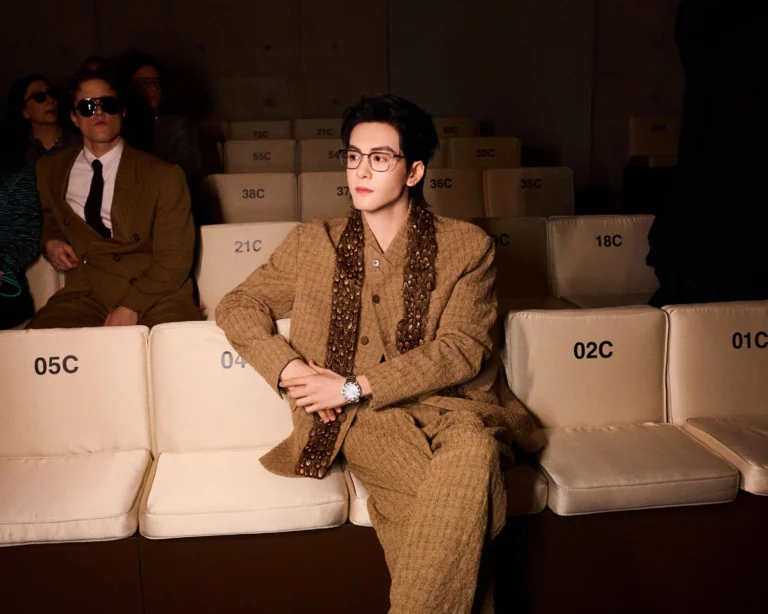 tang-thuan-hy-du-show-emporio-armani