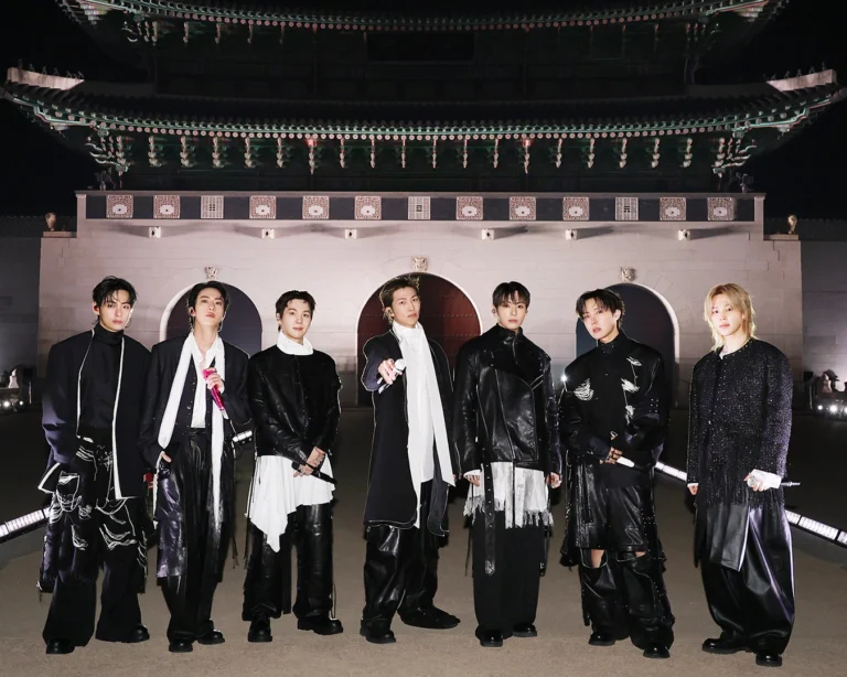 bts-comeback-lich-su-tai-gwanghwamun-thum