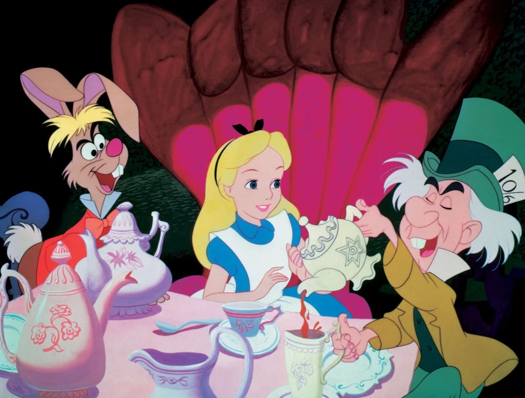 disney-day-manh-chien-luoc-lam-moi-cac-ip-kinh-dien
