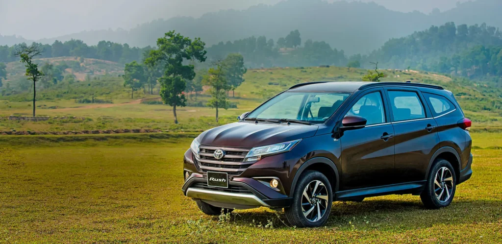 các dòng xe 7 chỗ giá rẻ: Toyota Rush