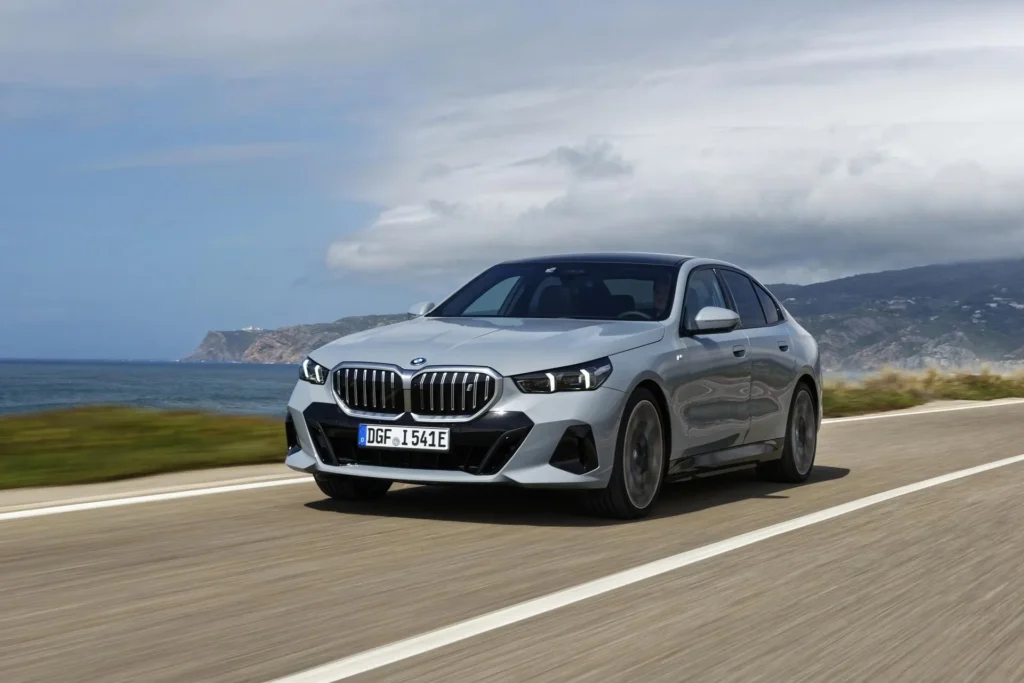 bmw là hãng xe của nước nào