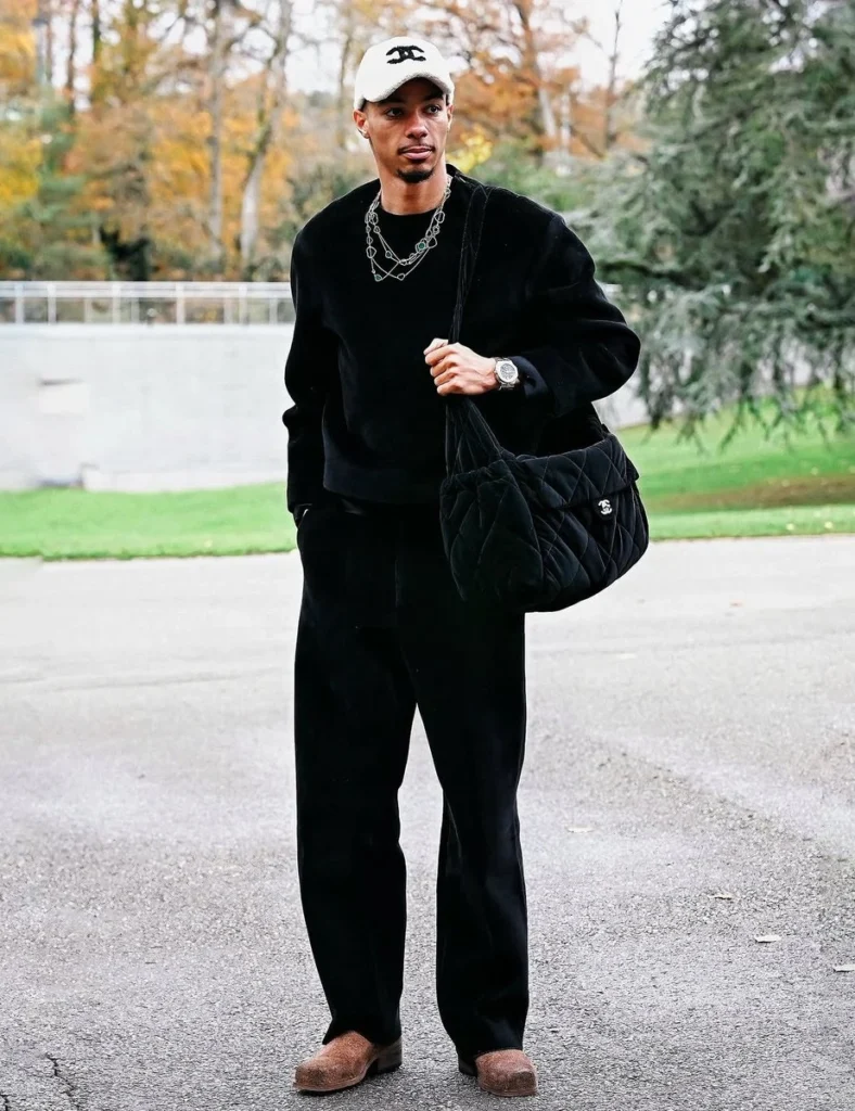 oversized-bag-footballer (17)