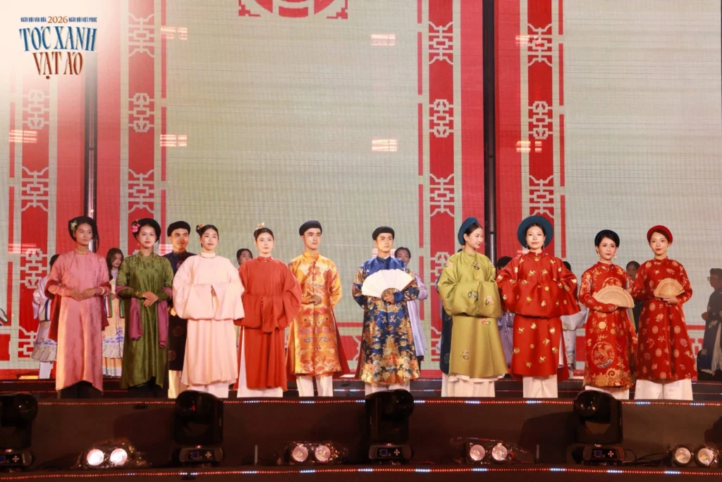 toc-xanh-vat-ao-ghi-dau-an-voi-mua-vi-13