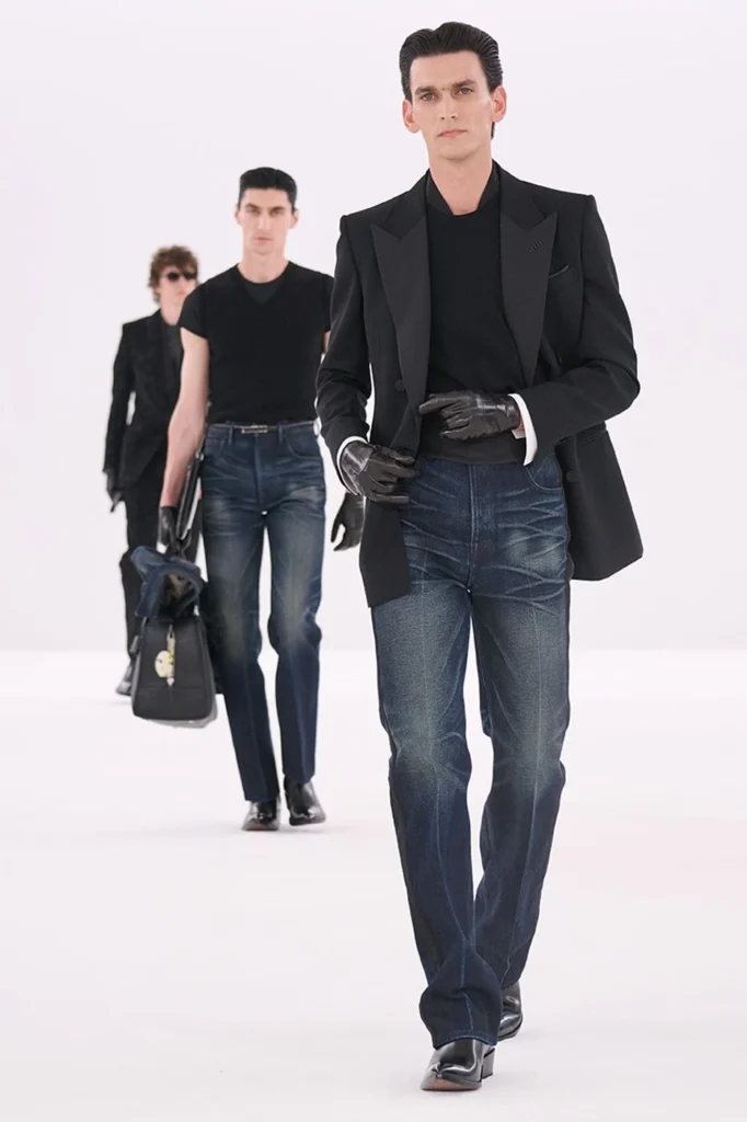 tom-ford-thu-dong-2026 (16)