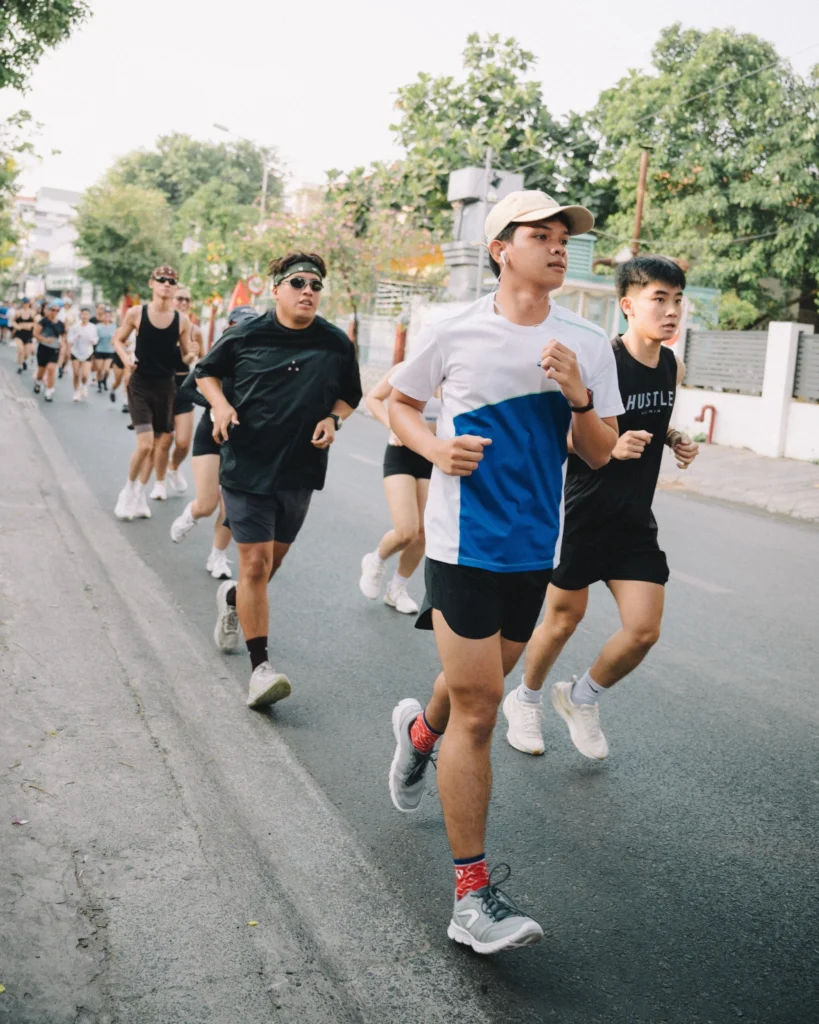 Bước chạy hoà nhịp cùng giai điệu tại RUNNING THE WORLD_2