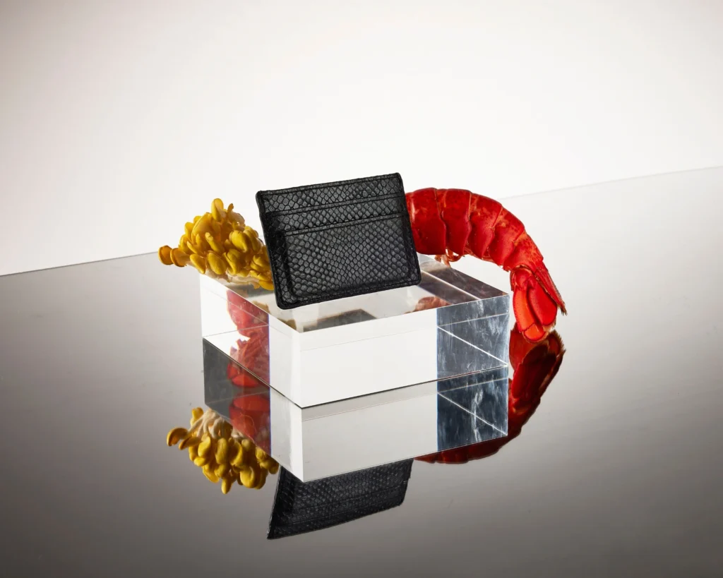 Người phụ nữ Việt biến phế thải thành chất liệu thời trang Triệu đô_4